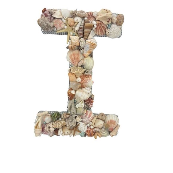 Handmade seashell letter I with a shell planter - Picture 6 of 13